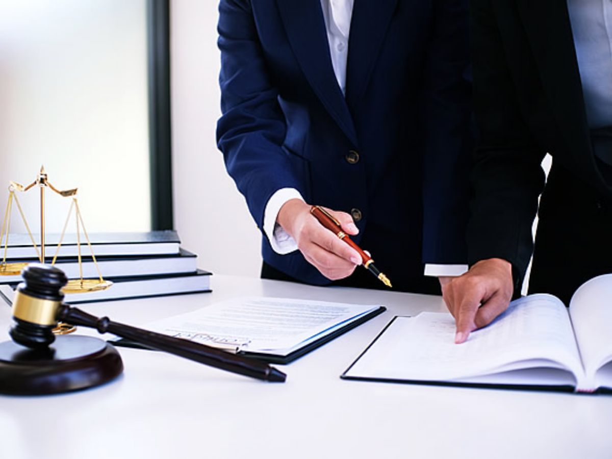 محامي تحصيل ديون