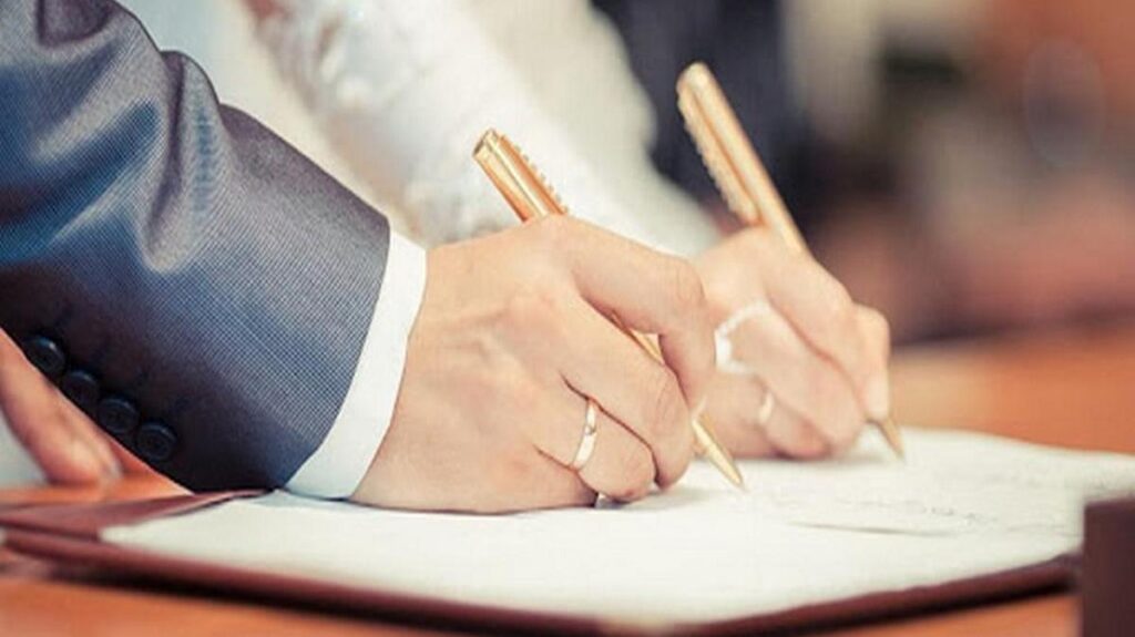 محامي كسب جنسية