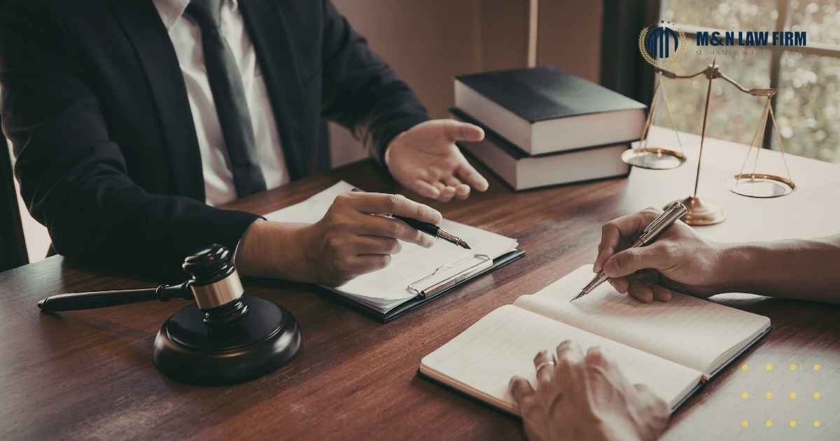 أفضل محامي استشارات في القضايا الاقتصادية